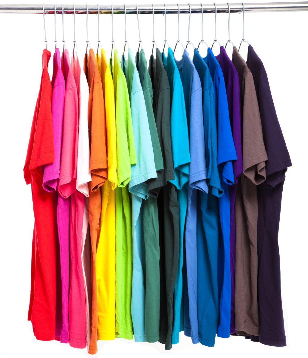Tìm màu sắc phù hợp cho áo thun đồng phục